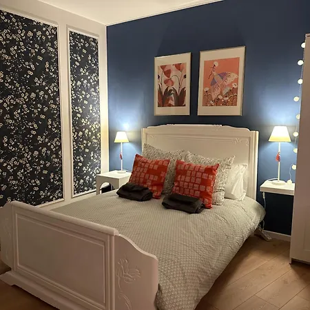 Daire Charming In The Heart Of *